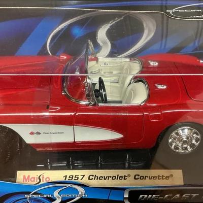 1957 Chevrolet Corvette 1:18 Scale Die Cast