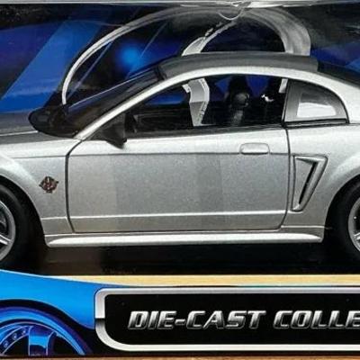 1999 Mustang GT 1:18 Scale Die Cast