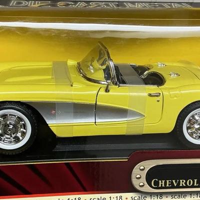 1957 Chevy Corvette 1:18 Scale Die Cast