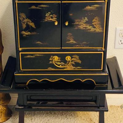 Sale Photo Thumbnail #4