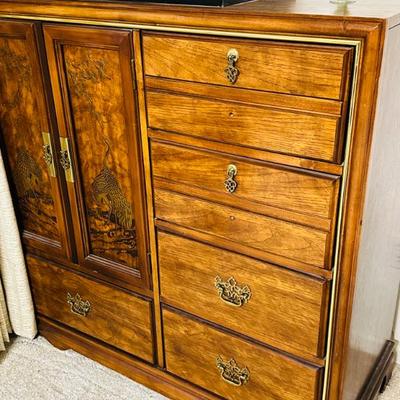 Sale Photo Thumbnail #145