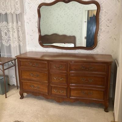 Sale Photo Thumbnail #34