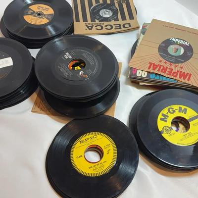 Mystery Lot Of 45’s