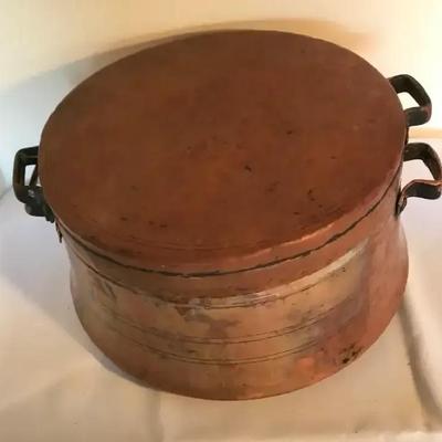 Large Vintage Copper Pot With Lid