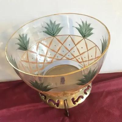 Decorative Large Glass Bowl On Metal Stand