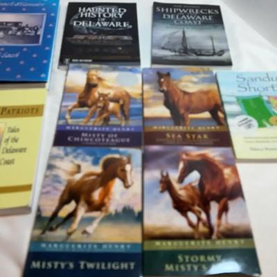 Delaware And Chincoteague Books