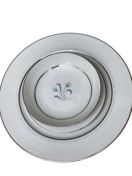 Sale Photo Thumbnail #17