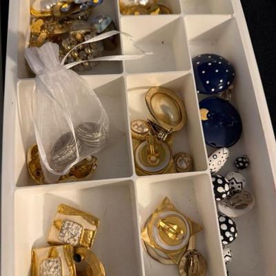 Sale Photo Thumbnail #81