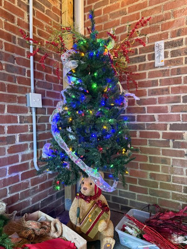 Sale Photo Thumbnail #198