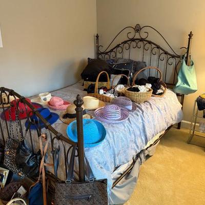 Sale Photo Thumbnail #73