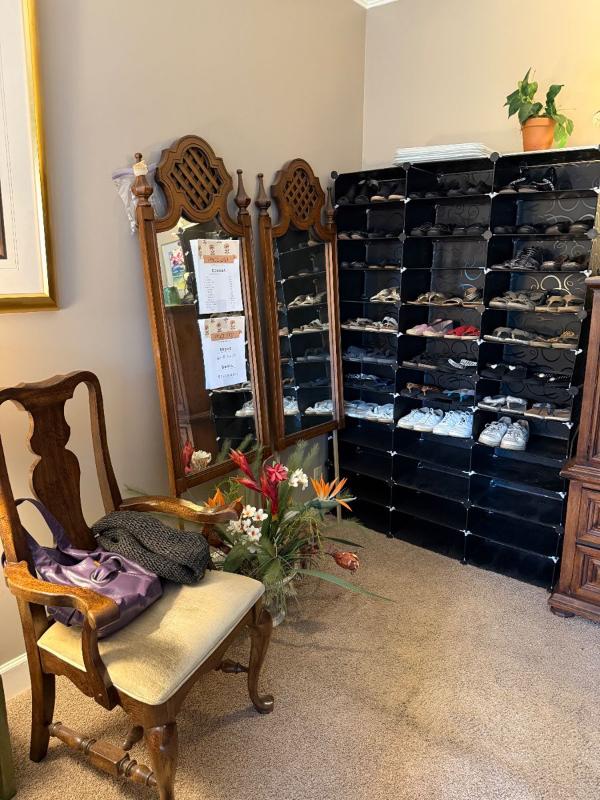 Sale Photo Thumbnail #181