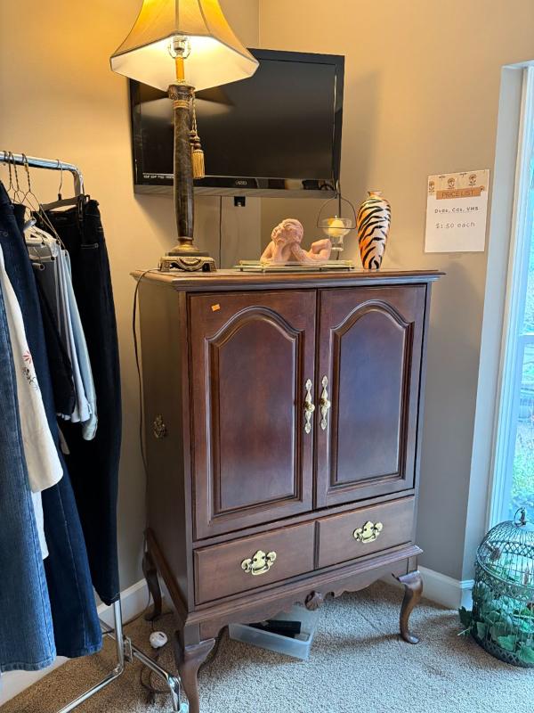 Sale Photo Thumbnail #185