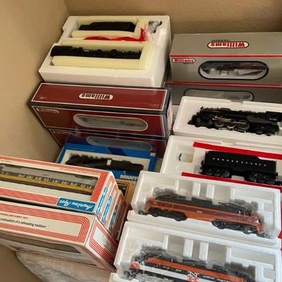 Sale Photo Thumbnail #4