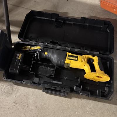 Sale Photo Thumbnail #12