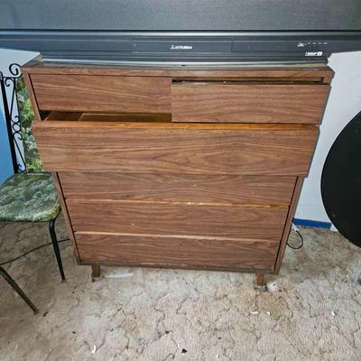 Sale Photo Thumbnail #78: Image000004 2)