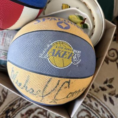 Sale Photo Thumbnail #104