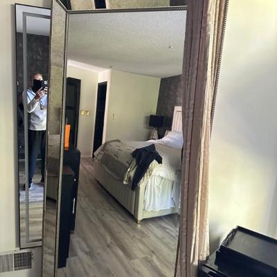 Sale Photo Thumbnail #9