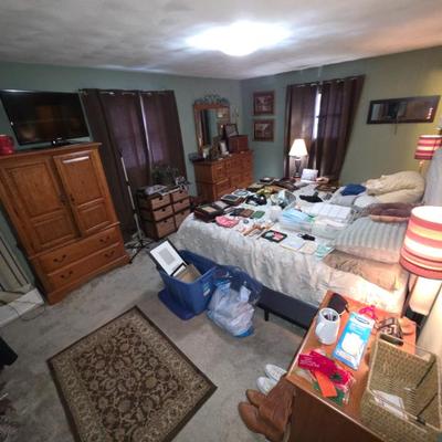 Sale Photo Thumbnail #137