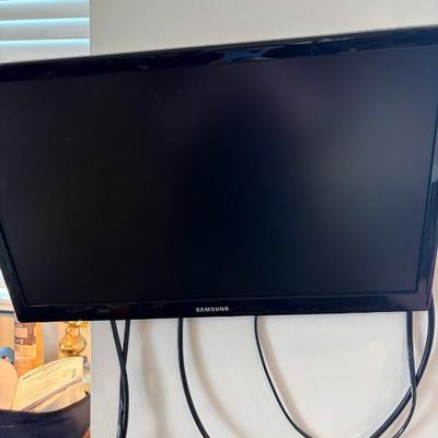 Sale Photo Thumbnail #108