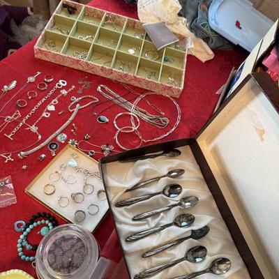 Sale Photo Thumbnail #3