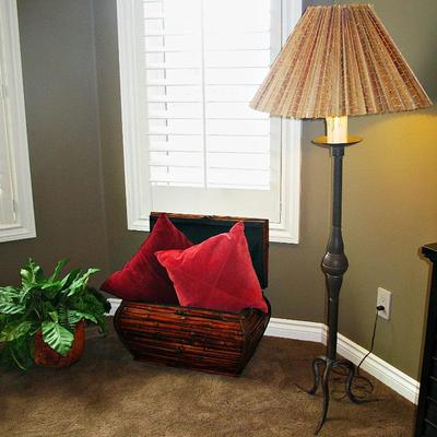 Sale Photo Thumbnail #33