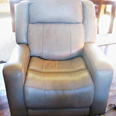 Sale Photo Thumbnail #40