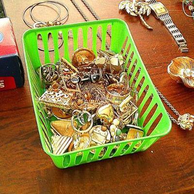 Sale Photo Thumbnail #55