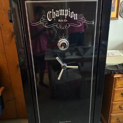 Champion safe