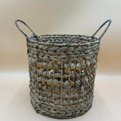 Sale Photo Thumbnail #133