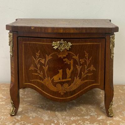 Sale Photo Thumbnail #25