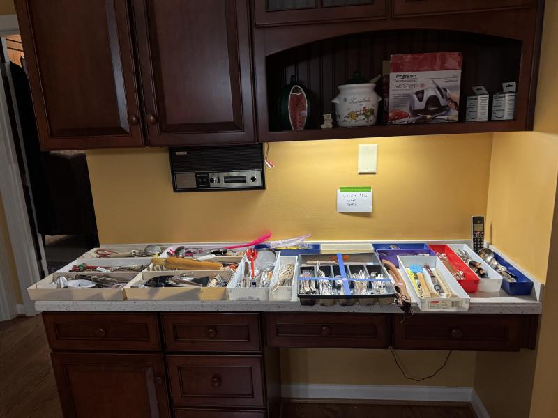 Sale Photo Thumbnail #64