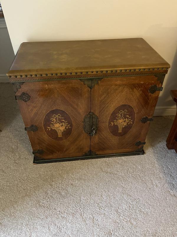 Sale Photo Thumbnail #77