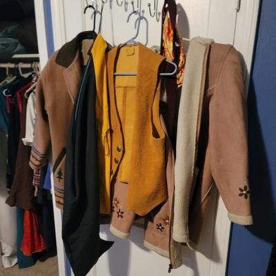 Sale Photo Thumbnail #100