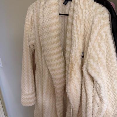 Sale Photo Thumbnail #295