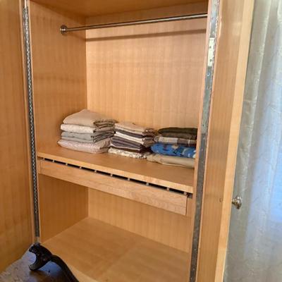 Sale Photo Thumbnail #273