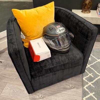 Sale Photo Thumbnail #363