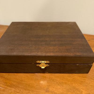 Sale Photo Thumbnail #343