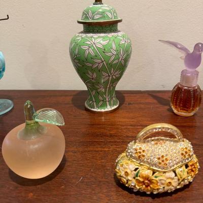 Sale Photo Thumbnail #180