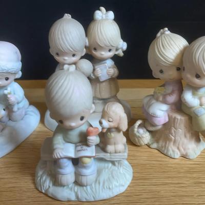 4 Jonathon & David Enesco Figurines