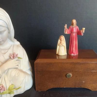 4 Religious Figurines & San Francisco Music Box Co Music Box (Edelweiss)