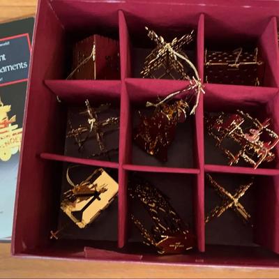 Danbury Mint 1986 Gold Christmas Ornament Collection