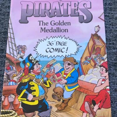 3 Cartoon Comics Inc/ The Pirates, The Golden Medallion