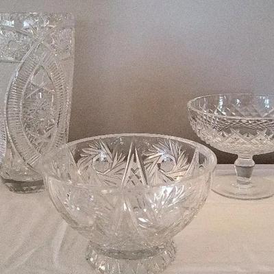 3 Glass & Crystal Pieces