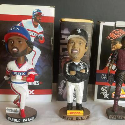 5 White Sox Bobble Heads Fisk, Kittle, Baines, Ozzie & 2 Figurines 