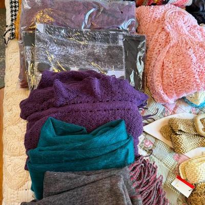 Sale Photo Thumbnail #411