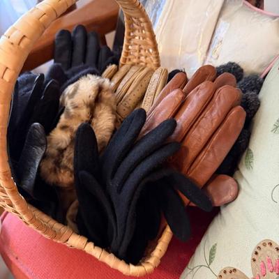 Sale Photo Thumbnail #418