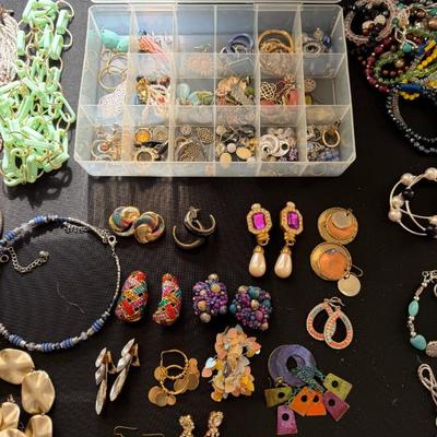 Sale Photo Thumbnail #465