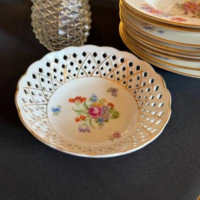 Sale Photo Thumbnail #586