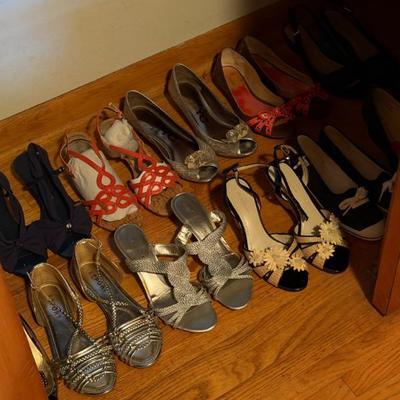 Sale Photo Thumbnail #336