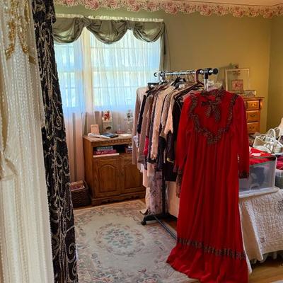 Sale Photo Thumbnail #340